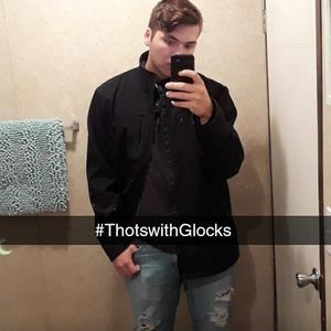 Meet your Posher, Christopher